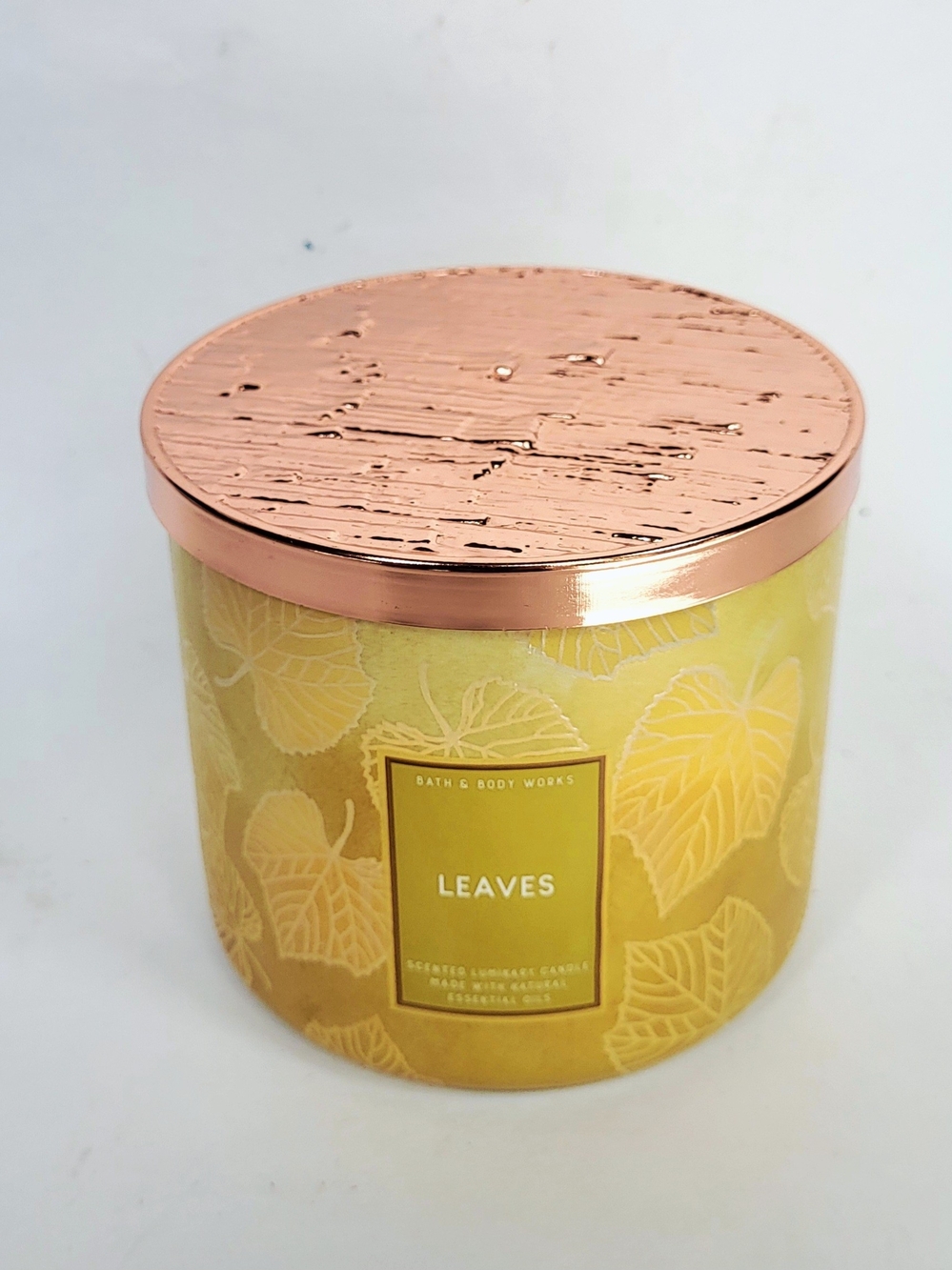 Bath & Body Works Leaves Scented 3 Wick Candle w/Decorative Lid
